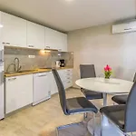 Ferienhaus Mobile Superior-5 By Interhome